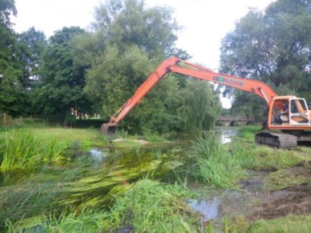 Working in the river at Godmersham