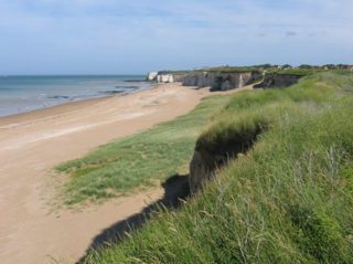 cliffs and sea at Botany Bay